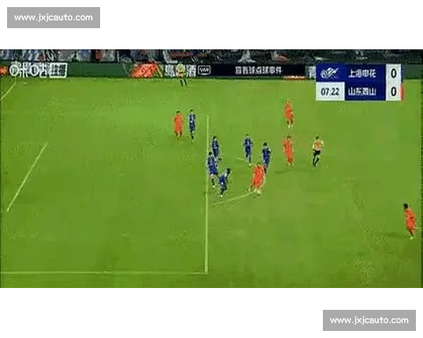 凉夜双神压阵，对手失马莱莱，申花 2-2 憾平留争冠隐患