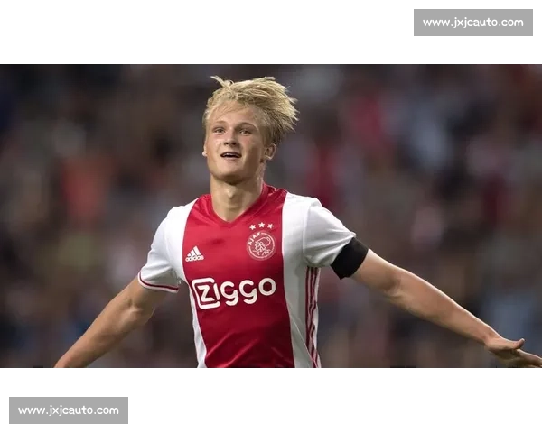 希拉亲承愿留拉齐奥：待续约报价，多豪门虎视眈眈